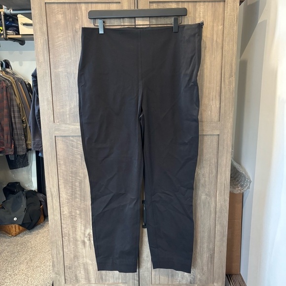 NWT Everlane Curvy Pant Side Zip Pull On Pants In Black Size 14 - Picture 3 of 13